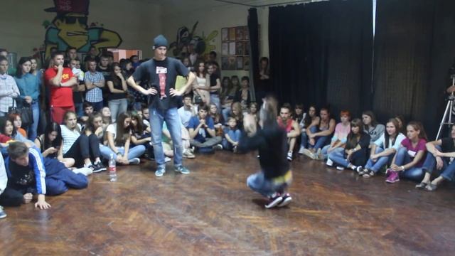 Second Round Рома vs Мишка смотреть онлайн