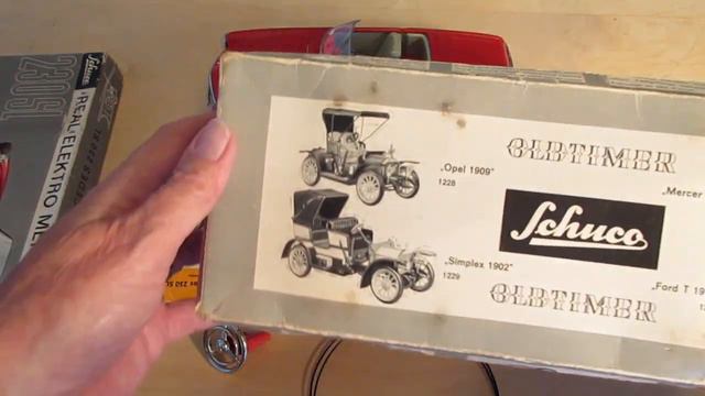 Schuco "Real" Elektro Mercedes 230 SL (5500) - Part 1 смотреть онлайн