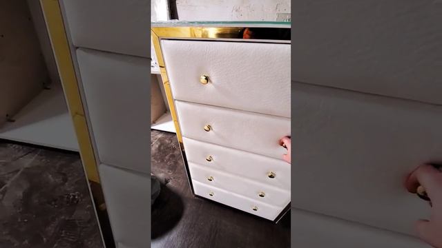 #Кровати_Комфорт #кроватьдвухспальная #дизайн #мягкаямебель #кроватиназаказ #спальня смотреть онлайн