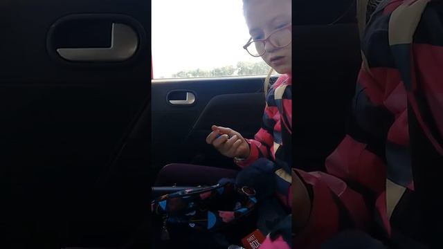 Kinder сюрприз, новая серия THE HAPPOS FAMILY🐾 смотреть онлайн