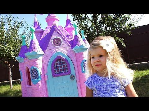 ✿ СУПЕР ЗАМОК ПРИНЦЕССЫ Сюрприз для Принцессы NUM NOMS Surprise Disney Princess Play Castle Num Noms смотреть онлайн