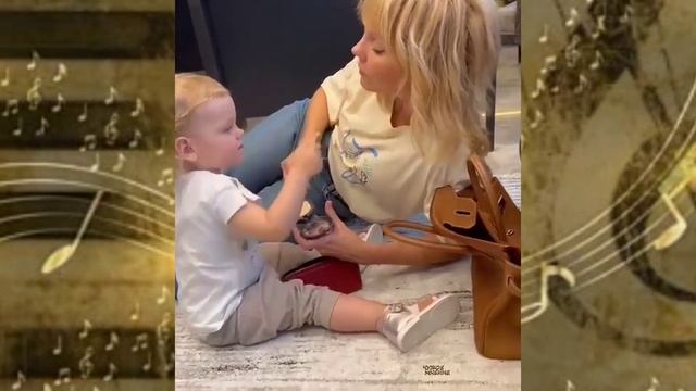 Валерия показала умилительное видео с внучкой Селин смотреть онлайн