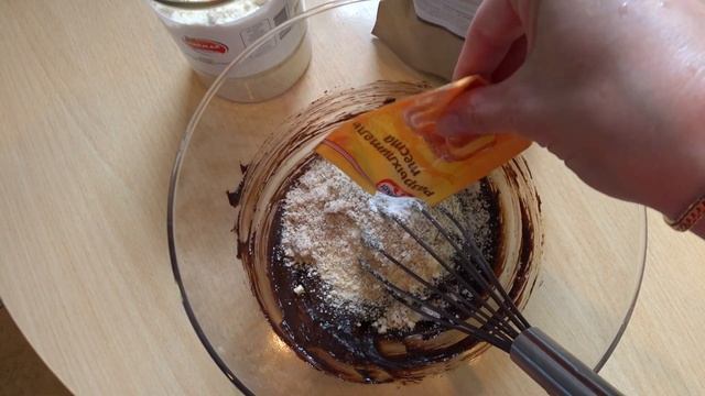 Кето брауни, без муки и сахара, тает во рту! смотреть онлайн