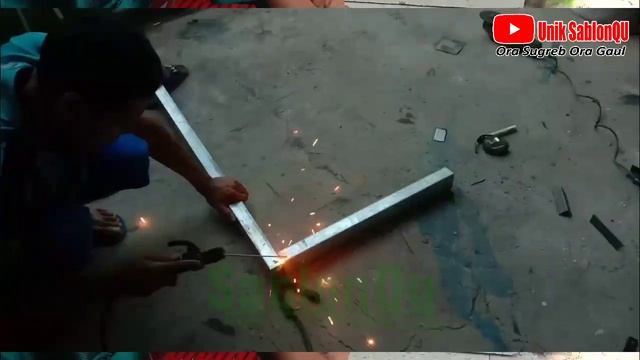 CARA MEMBUAT NEON BOX II @uniksablonQu смотреть онлайн