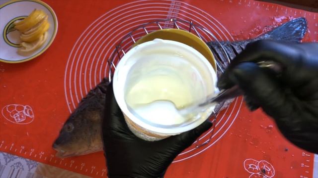 Карп Фаршированный Грибами. Карп Запеченный В Сметанном Соусе. смотреть онлайн