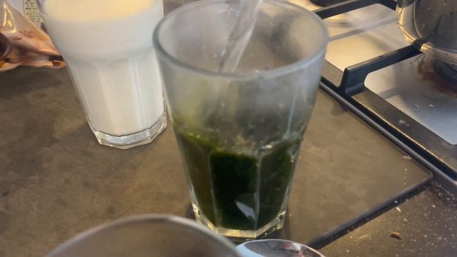 Чай с шариками (рецепт) | Бабл Ти | Bubble Milk Tea | Möge Tee смотреть онлайн