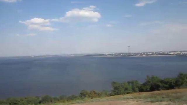 Балаково: Панорама города с другого берега смотреть онлайн