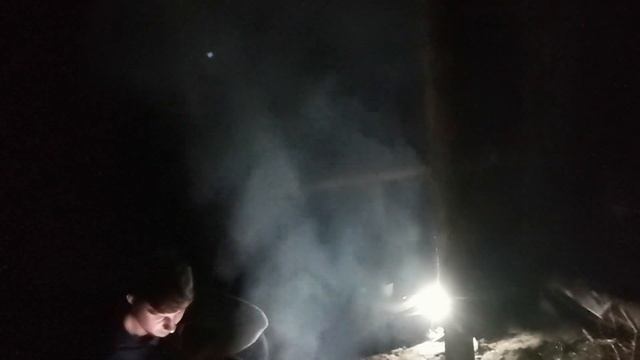 КРАЙНЕ АТМОСФЕРНЫЙ ПИКНИК ПОД ДОМИКОМ В ЛЕСУ | ВСТРЕТИЛИ ОСЕНЬ В НЕОБЫЧНОЙ РОМАНТИЧЕСКОЙ ОБСТАНОВКЕ смотреть онлайн
