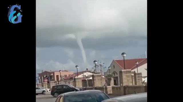 MARINA DI GROSSETO - Tromba marina sulla costa смотреть онлайн