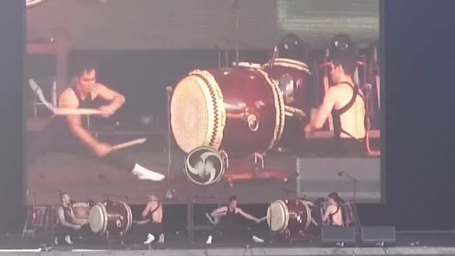 intense Taiko Drumming at TSB Bowl смотреть онлайн