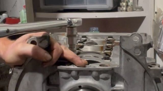 #toyota #celica #1zzfe.Как обжать коленвал.Моменты затяжки.Устраняю #масложер .Часть 7. смотреть онлайн