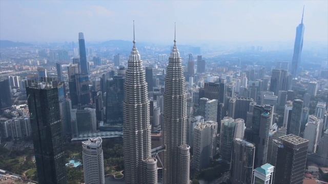 Куала Лумпур - город будущего. Что посмотреть ?? Башни Петронас. KL TOWER. Малайзия смотреть онлайн