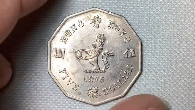HK Queen Elizabeth the second 1976 5 dollars смотреть онлайн