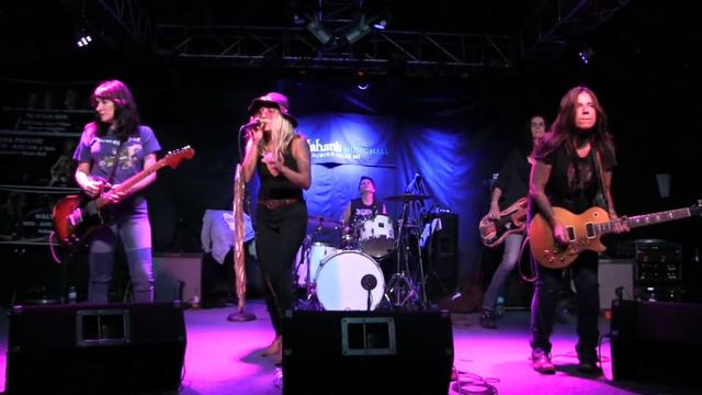 ''HOW YA DOIN'' - JANE LEE HOOKER @ Callahan's, July 2017 - 1080HD смотреть онлайн