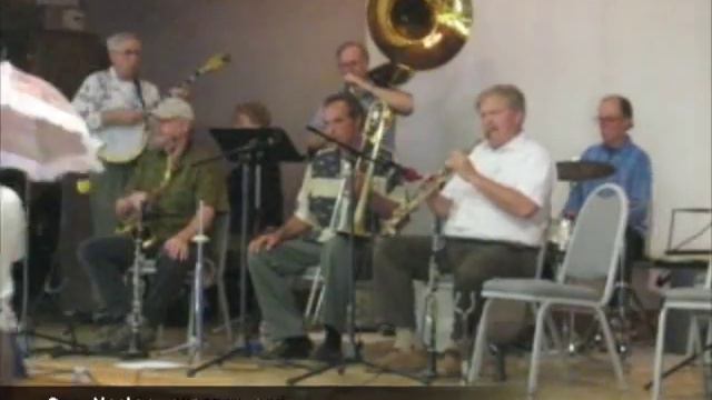 Fourth Street New Orleans Jazz Band, "Second Line" смотреть онлайн