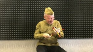 "Яблочко" на ложках. Супер! Николай (Донецкий) Засидкевич (Казань)