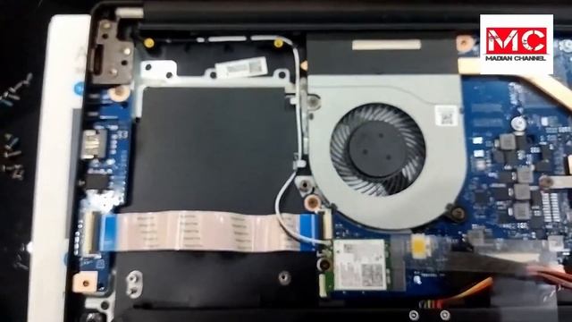 ACER AMD 3050U A314-22-R6JU UNBOXING DAN UPGRADE RAM #ACER #ASPIRE3 #AMDATHLON3050 #ACERPREDATOR смотреть онлайн