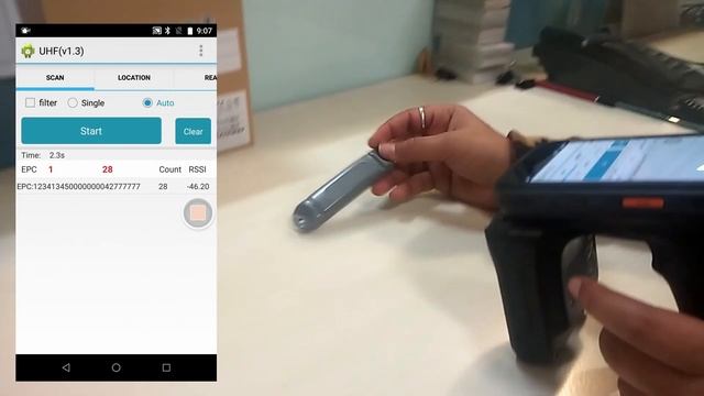 How to use App center for reading barcode & UHF tags in Chainway C72 mobile Computer смотреть онлайн