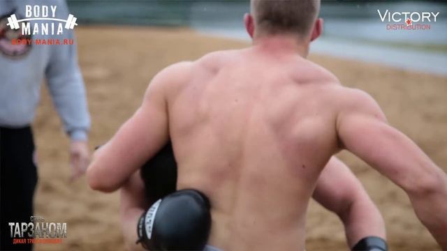 Стань Тарзаном. Бой на выживание смотреть онлайн