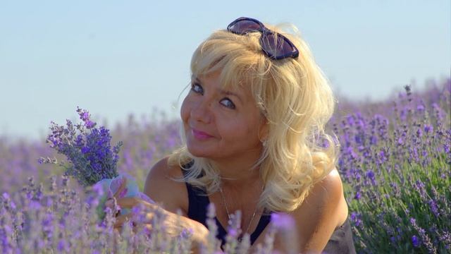 " Лавандовые поля Болгарии"- ( фотосессия вБолгарии) смотреть онлайн