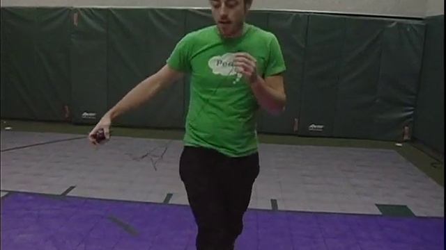 Break Dancing Moves : Threading the Needle Break Dancing Move смотреть онлайн