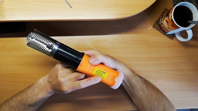 Быстрая чистка рыбы. Как можно и нужно чистить рыбу. Рыбочистка. смотреть онлайн