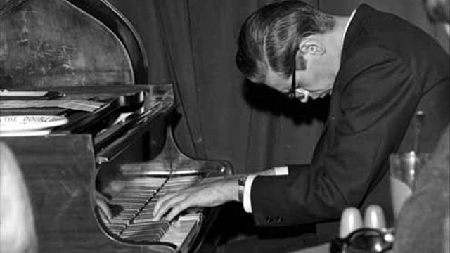 Bill Evans & Jim Hall - Jazz Samba смотреть онлайн