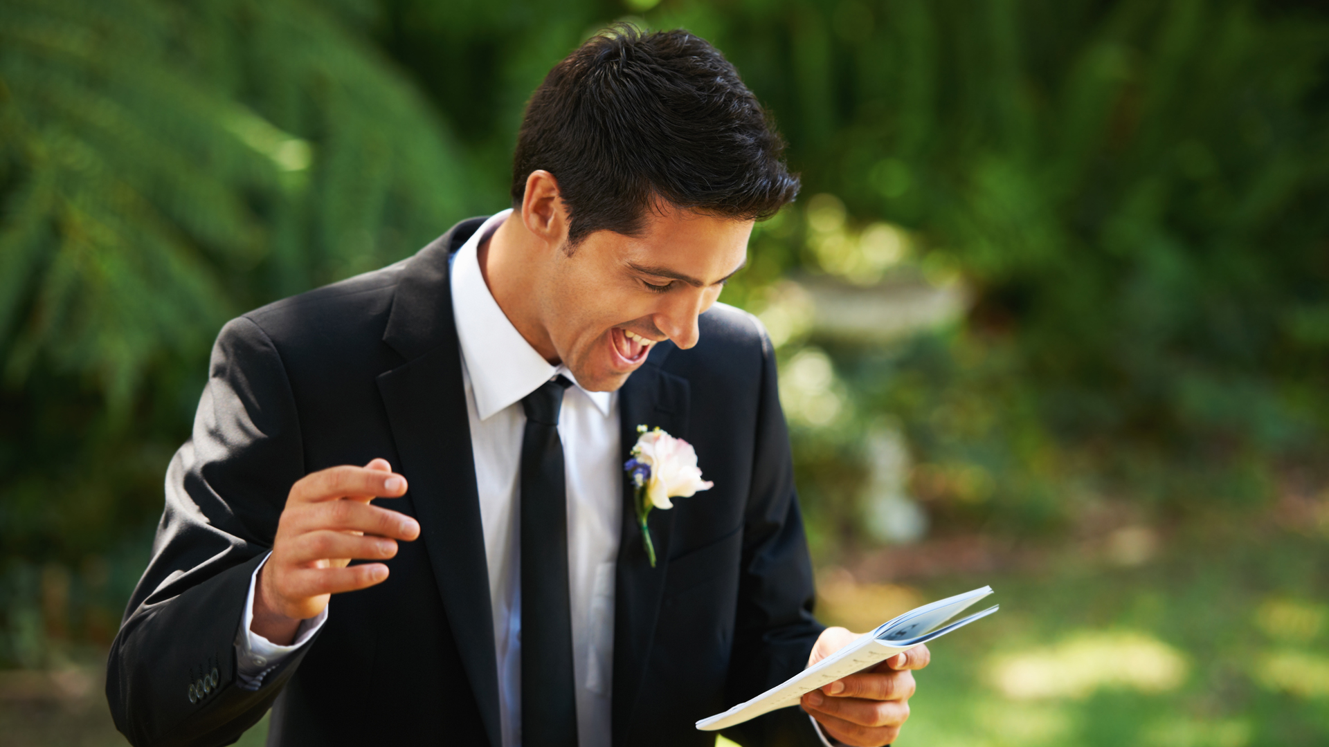 Стихи с юмором от друзей молодожёнам на свадьбу смотреть онлайн