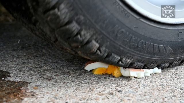 EXPERIMENT Car vs 1000 Marbles Crushing Crunchy & Soft Things by Car смотреть онлайн