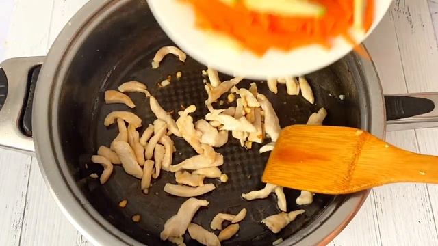 БЫСТРЫЙ и ВКуСнЫЙ ОБЕД за 12 МИНУТ! Готовлю каждый день, не надоедает? ВОК с курицей и овощами? смотреть онлайн