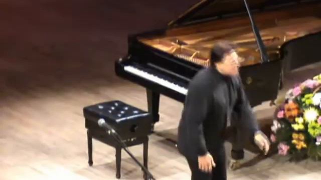 Andrey Gavrilov, Samara Philharmonic, 02.10.2010 смотреть онлайн