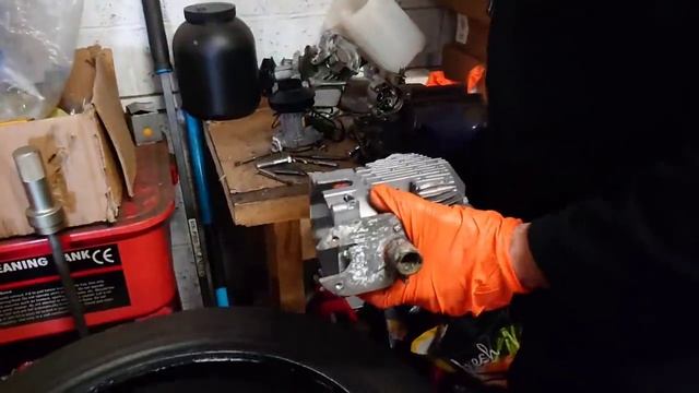 Our Vauxhall Vectra 2.2 Direct Z22YH fuel pump gets rebuilt, plus a bit of winter/Cavalier chat смотреть онлайн
