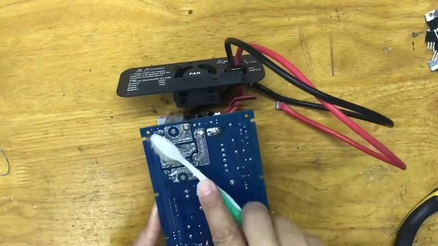 How To Repair EMC 300W Pure Sine Inverter.
