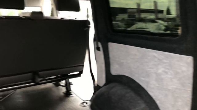 VW Kombi 2012 смотреть онлайн