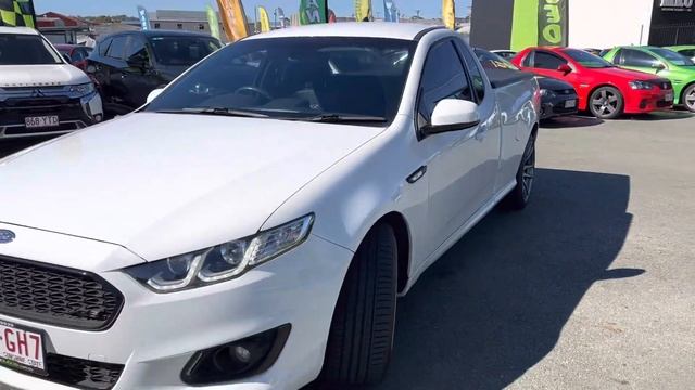 2015 Ford Falcon XR6 Ute смотреть онлайн