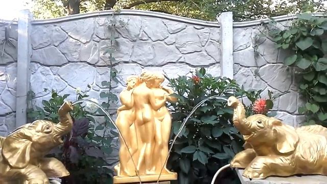 СЛОНЫ ФОНТАН смотреть онлайн