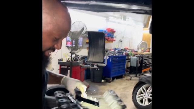 Merceds Benz ML, GL, S Class Transmission stuck in parkintelligent servo module replacement смотреть онлайн