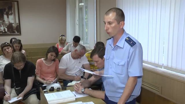 ПОЛНОМОЧИЯ ПРЕКРАЩЕНЫ, СУД ПРОДОЛЖАЕТСЯ смотреть онлайн