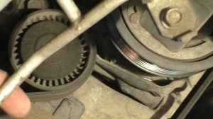 ЗАМЕНА РЕМНЯ ГЕНЕРАТОРА на ДВИГАТЕЛЕ  К4М  1,6   16 КЛАП.