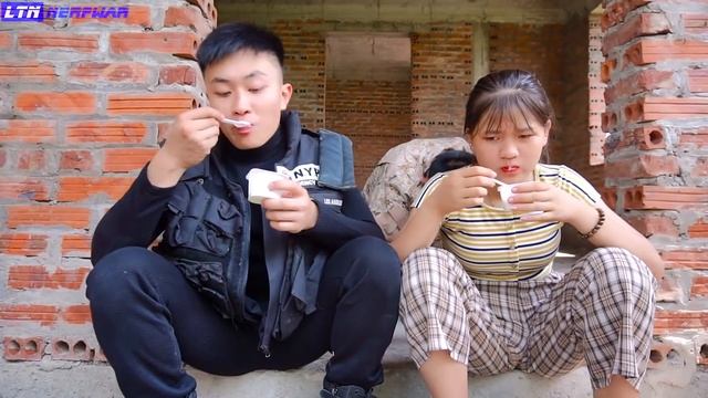 LTN Nerf War : Seal X Blindfolded Eating Yogurt & Delta Force T Nerf Guns Fight Sky Girls смотреть онлайн