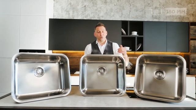 Кухонные мойки Omoikiri из нержавеющей стали  Omi 44 Quadro, Omi 49 и Omi 54