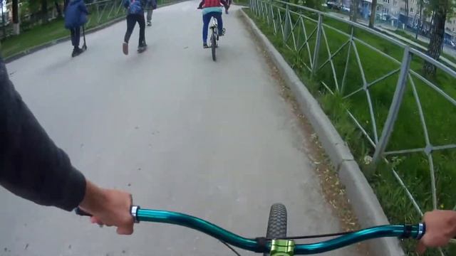 СЛОЖИЛИ САМОКАТ, АДСКИЙ СТРИТ , ДРОП СО СЦЕНЫ | MTB VLOG #4 | STASGOLUB смотреть онлайн