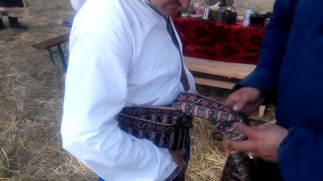Спосіб в'язання пояса кунтушового (т.з. "паса слуцького" смотреть онлайн