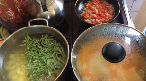 Суп из двух видов фасоли. Как сварить вкусный постный суп из стручковой и красной фасоли.