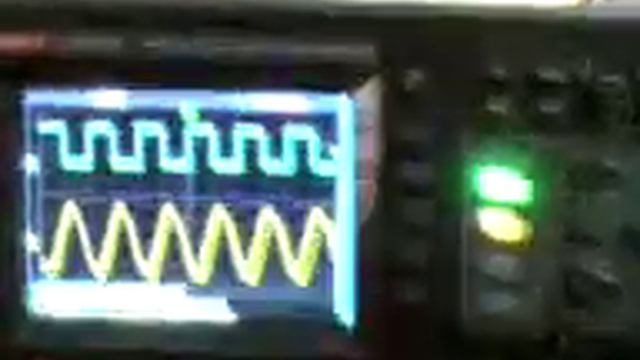 UTD4202C Oscilloscope смотреть онлайн