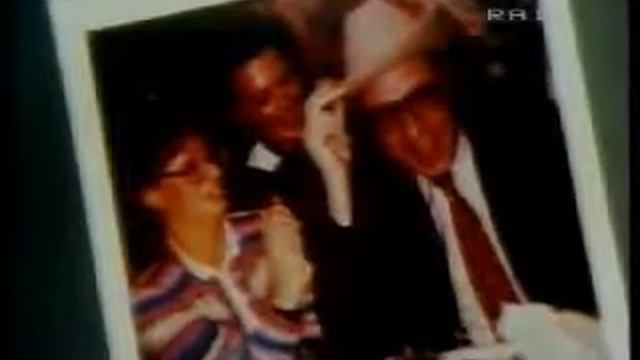 Polaroid Polaroid macchina fotografica 630 Dosaluce 1983 смотреть онлайн