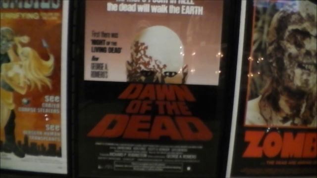 The Zombie Museum Tour - 2 Cool 2 Geek смотреть онлайн