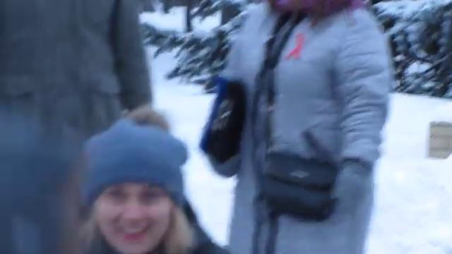 ФЛЕШМОБ в Броварах, посвящённый дню борьбы с ВИЛ и ВИЧ. 01.12.2018 смотреть онлайн