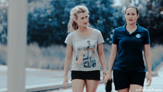 mimmi || fake a smile смотреть онлайн