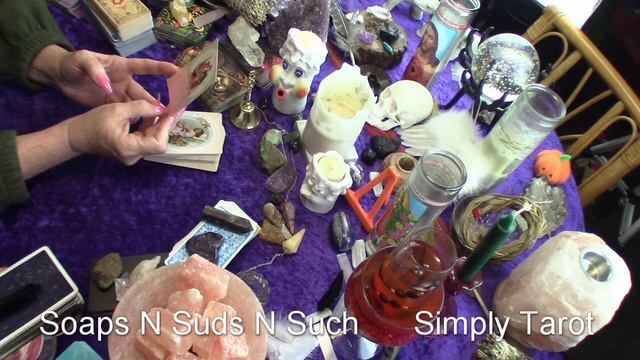 Aquarius Wow! An idealist about Love! Angel Advice 1 Card Pull Oracle Read #aquariustarot #tarot смотреть онлайн